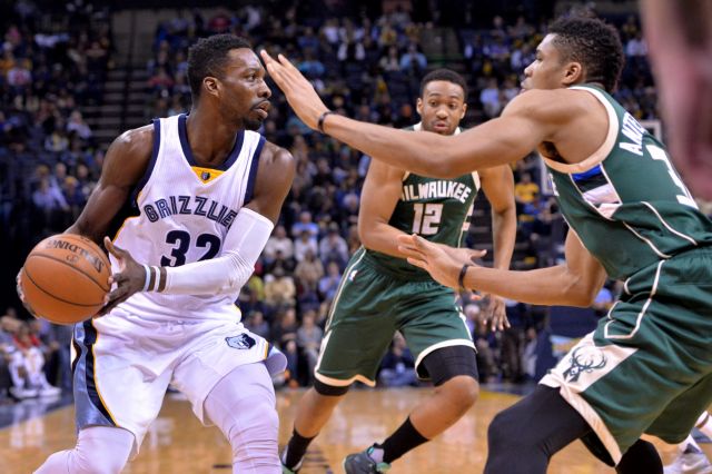 Κακή εμφάνιση και αποβολή για Αντετοκούνμπο, ήττα και για Κουφό