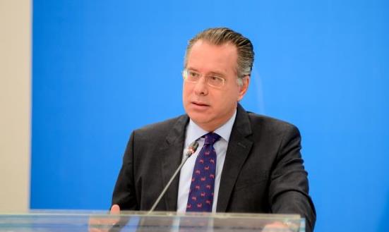 Επίθεση Κουμουτσάκου στην κυβέρνηση για προσφυγικό και αγρότες