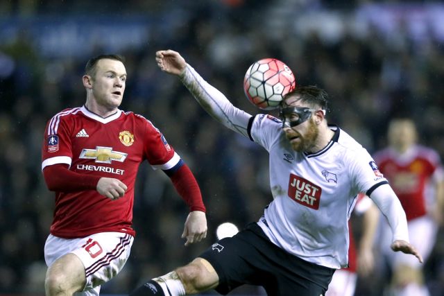 Η Γιουνάιτεντ προκρίθηκε στους «16» με 3-1 επί της Ντέρμπι Κάουντι