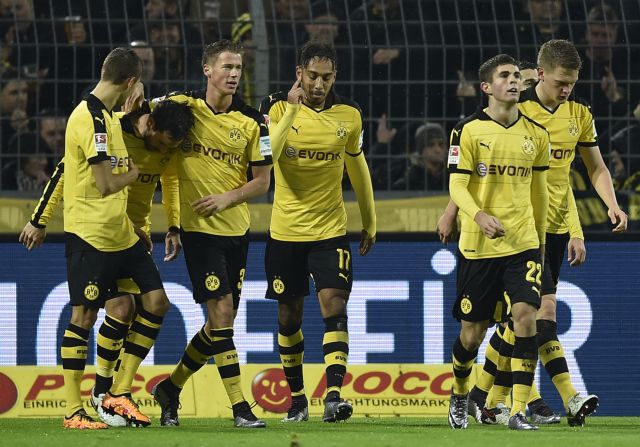 Ασταμάτητος ο Ομπαμεγιάνγκ, νίκες για Λβερκούζεν και Σάλκε