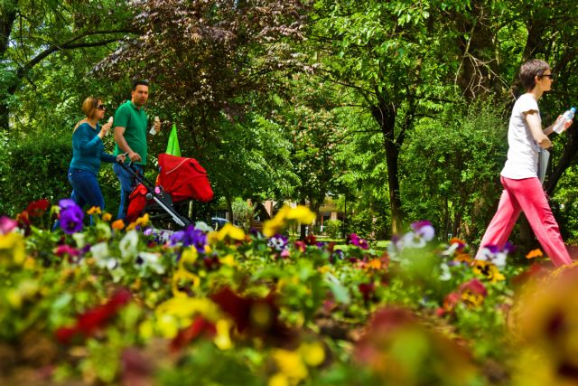 Μύρισε άνοιξη, μέχρι 22 βαθμούς Κελσίου η θερμοκρασία στην Αττική