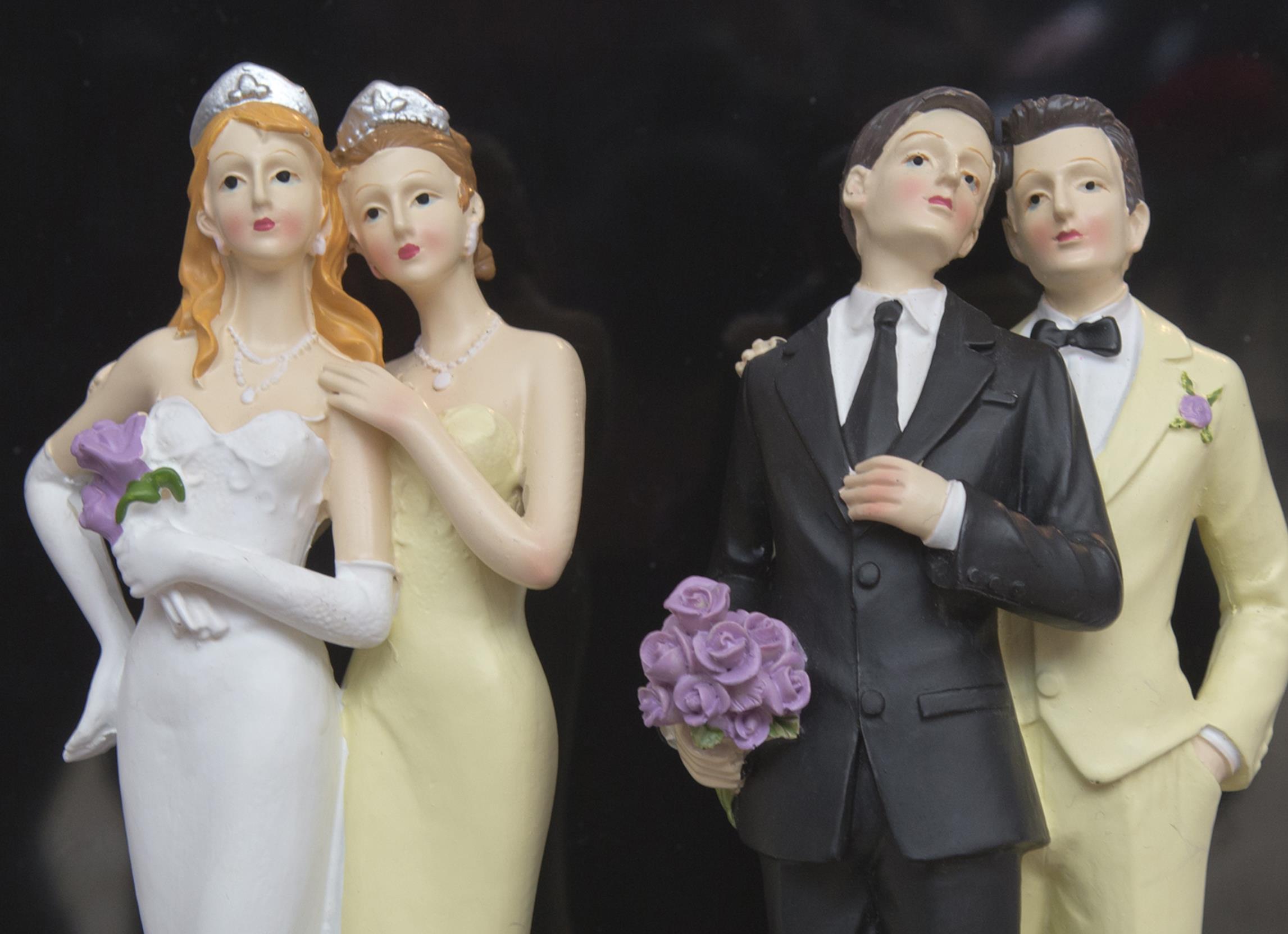 Γιατί πολλοί αντιδρούν στον γκέι γάμο
