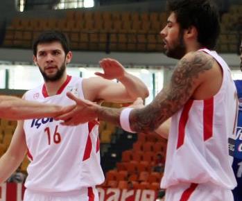 Μοιράστηκαν το βραβείο του MVP Πρίντεζης και Παπανικολάου