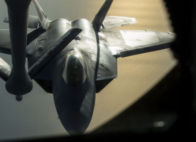 Πεντάγωνο: Το ΝΑΤΟ εξετάζει ένταξη στον συνασπισμό κατά της ISIS