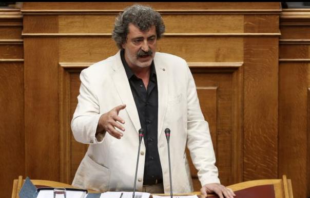 Βουλή: Φόρτο εργασίας επικαλέστηκε ο υπουργός, στο καφενείο τον είδε η Αντιπολίτευση