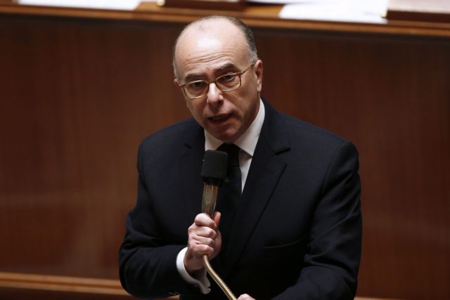 Με τον γάλλο υπουργό Εσωτερικών συναντάται το απόγευμα ο Πρόεδρος