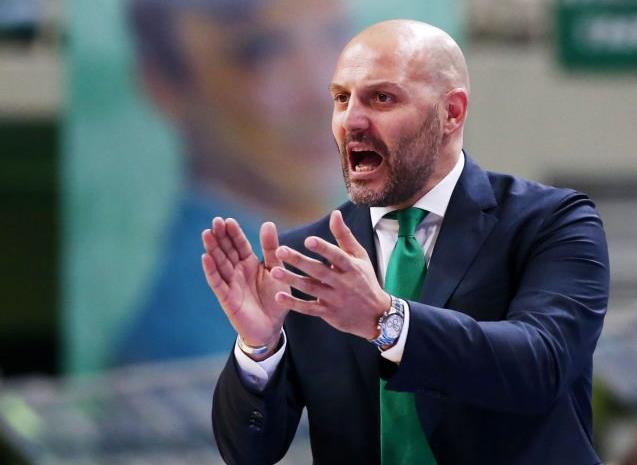 «Όλα για τη νίκη» λέει ο Τζόρτζεβιτς, «διπλό» θέλει ο Ντούντα