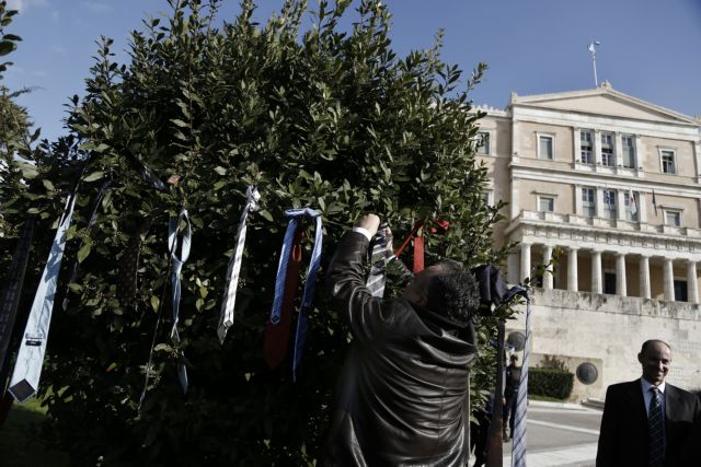 Νέα πρόταση για κλιμακωτές εκπτώσεις στις εισφορές αυτοαπασχολούμενων