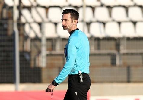 O Δημητρόπουλος «σφυρίζει» στο Ολυμπιακός-ΠΑΟΚ