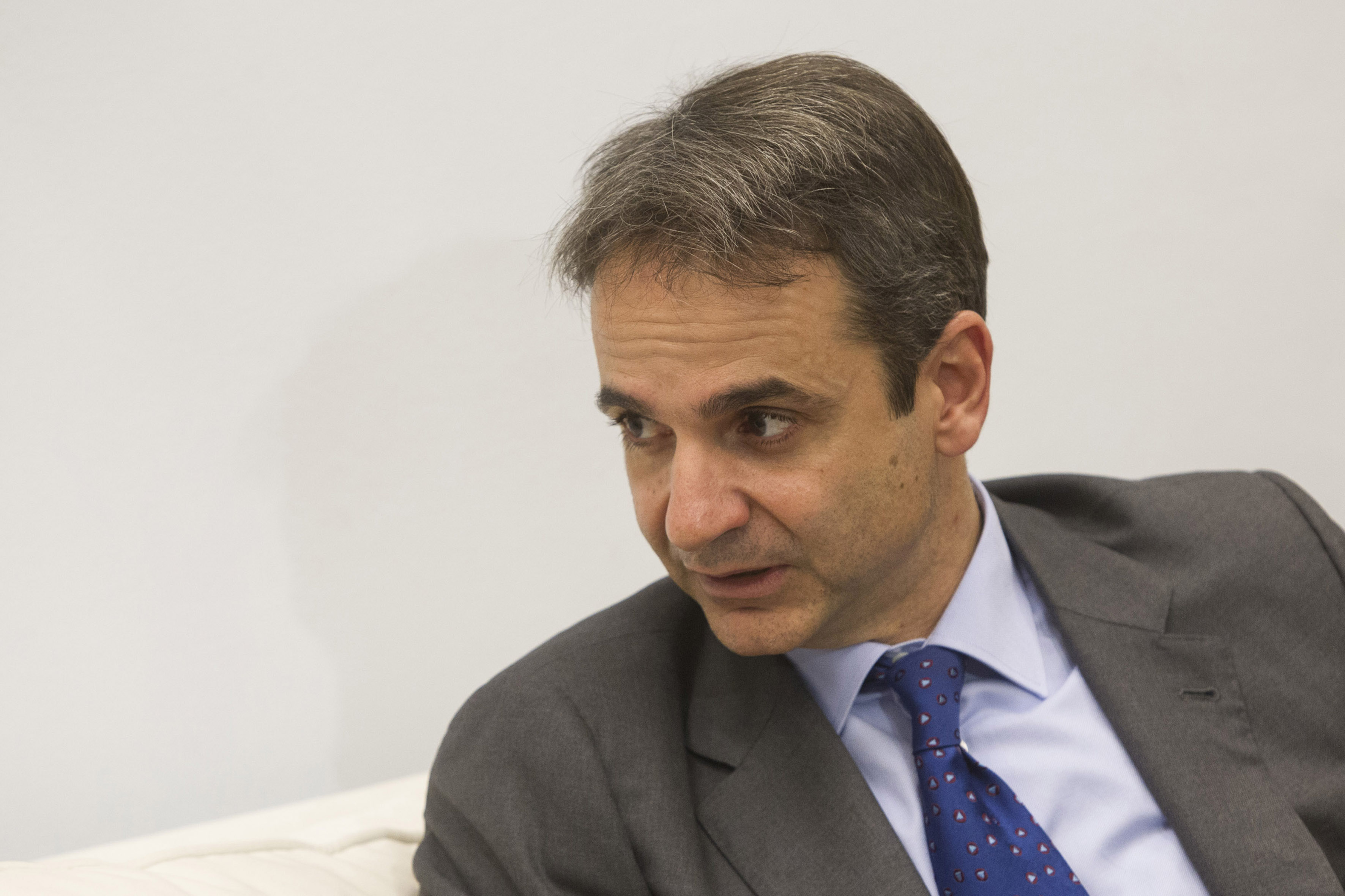 Μουζάλας – Μητσοτάκης: Το προσφυγικό είναι εθνικό θέμα