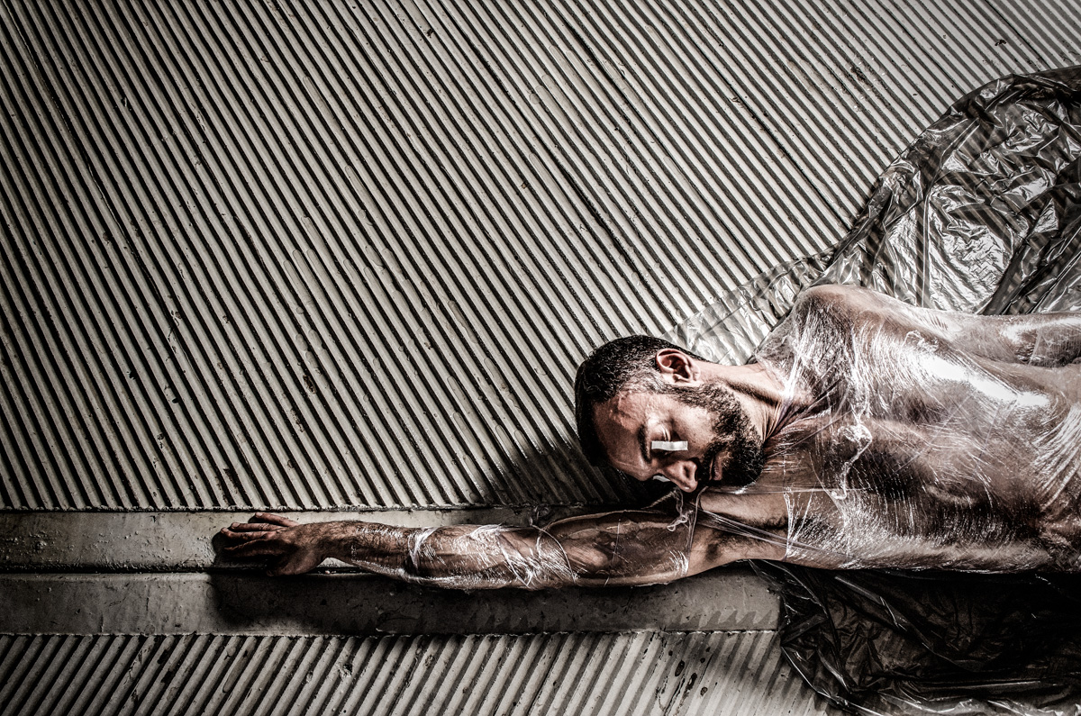 Η πορεία της τιμωρίας σε μια παράσταση από τον Κωνσταντίνο Χατζή