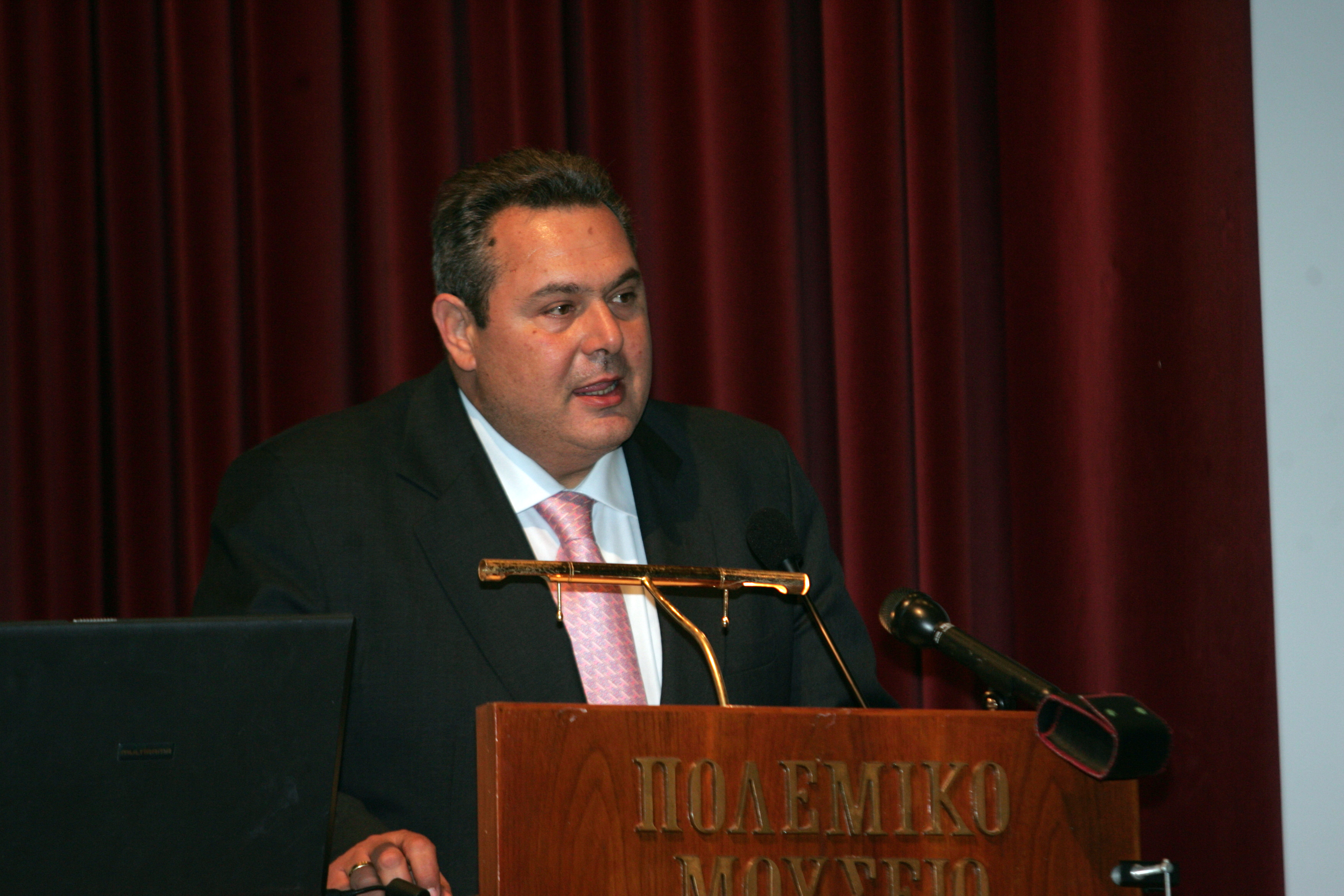 Καμμένος: Έτοιμα τα επτά hot spots ώς τις 15 Φεβρουαρίου