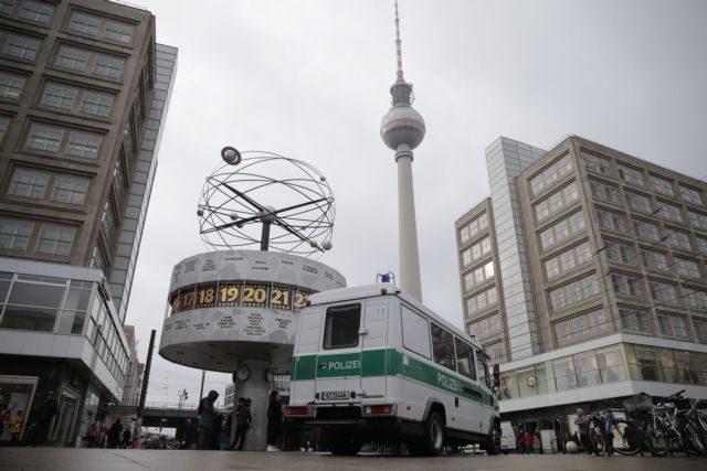 Γερμανία: Δεν επιβεβαιώνουν οι Αρχές σχέδιο επίθεσης στην Αλεξάντερπλατς