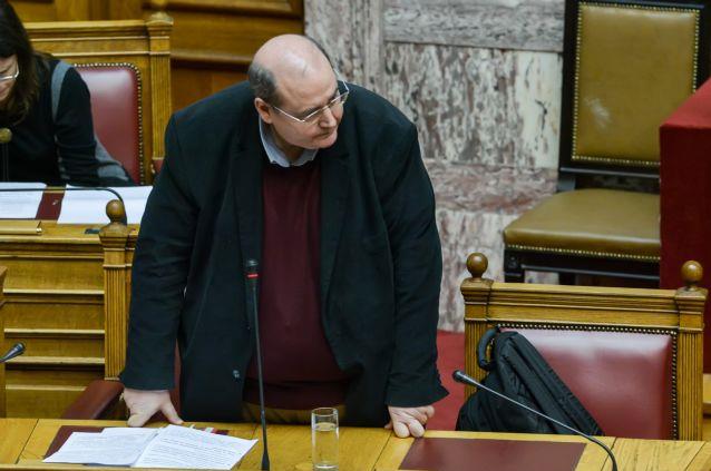 Φίλης: Οι εκπαιδευτικοί δεν πρέπει να αναπαράγουν τη ρητορική του μίσους