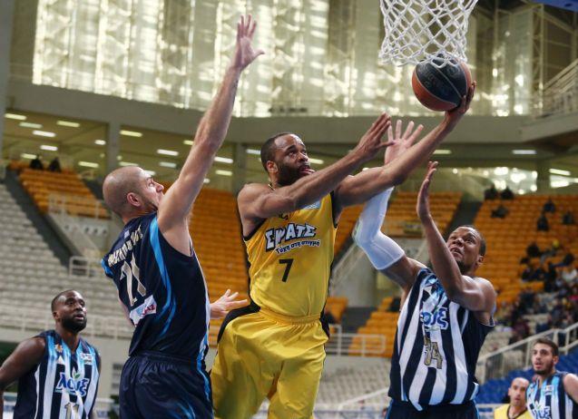 Περίπατος για ΑΕΚ και Κηφισιά, νίκες για ΑΓΟΡ, Άρη και Απόλλωνα