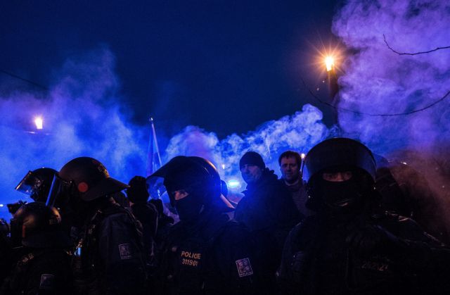 Αντιδιαδηλώσεις «απέναντι» από τις συγκεντρώσεις του ξενοφοβικού Pegida