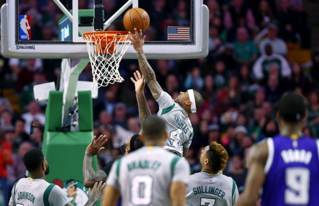 Θετική παρουσία του Κουφού στην ήττα των Κινγκς