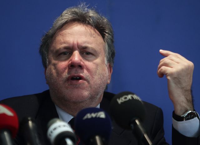 Προς μείωση έως και 25% σε επικουρικές συντάξεις και εφάπαξ