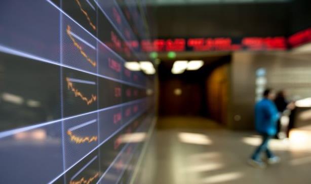 Χάθηκε η δυναμική στο Χρηματιστήριο, κλείσιμο με μικρή πτώση