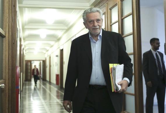 Διαβεβαιώσεις Δρίτσα για το πρόβλημα με τους πρόσφυγες στο Καστελλόριζο