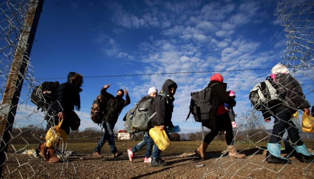 Η ΠΓΔΜ δηλώνει πως δεν θέλει να πέσει το βάρος στην Ελλάδα, σχέδιο Β’ ζητά η Σλοβακία