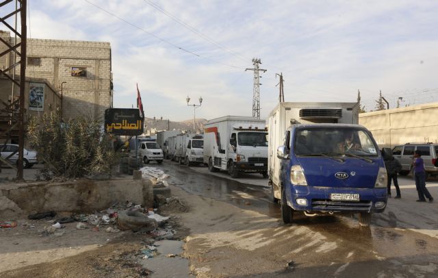 Συρία: Φάρμακα και είδη πρώτης ανάγκης έφτασαν στην πολιορκημένη Ντούμα
