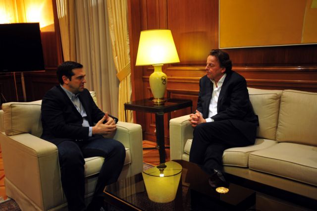 Ολλανδός ΥΠΕΞ: «Όχι» σε μονομερείς ενέργειες για το προσφυγικό