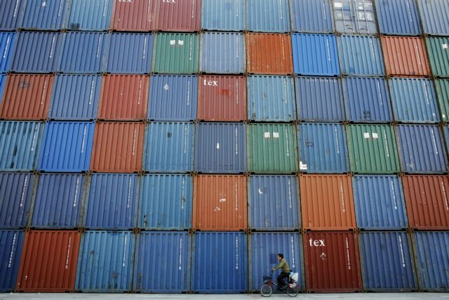 Κίνα: Μείωση εξαγωγών κατά 11,2% τον Ιανουάριο