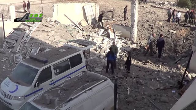 Δεκάδες νεκροί από τους βομβαρδισμούς σε νοσοκομεία, σχολεία στη Συρία