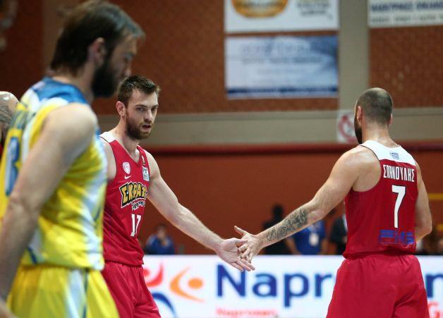 Παρέμεινε στην κορυφή ο Ολυμπιακός με «διπλό» στο Λαύριο