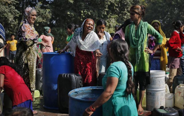 Νέο Δελχί: Παρέμβαση στρατού σε κινητοποιήσεις που είχαν κόψει το νερό