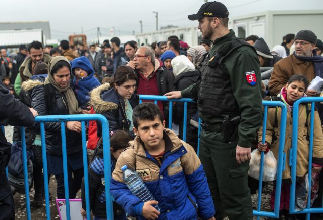 Ανοίγει το χάσμα στην ΕΕ με την αυστρο-βαλκανική «προσφυγική συνεννόηση»