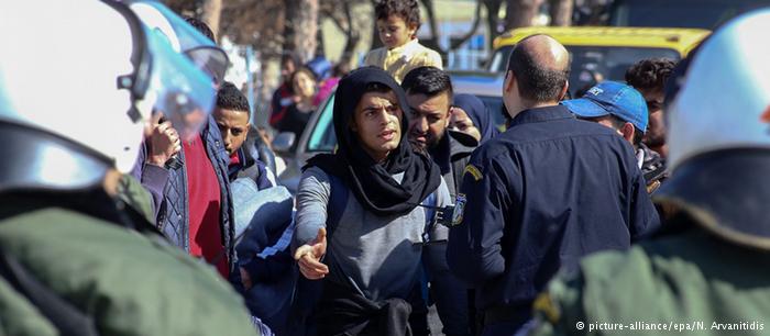 Η τραγωδία της Ελλάδας σωτηρία της Μέρκελ;