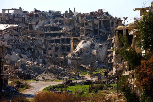 Συρία: «Εύθραυστη» κατάπαυση του πυρός, εν μέσω απειλών και βομβαρδισμών