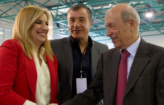 Γεννηματά προς Θεοδωράκη: Ήρθε η ώρα για το μεγάλο «ναι»