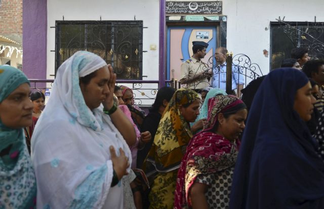 Έγκλημα σοκ στην Ινδία: Σκότωσε 14 μέλη της οικογένειάς του