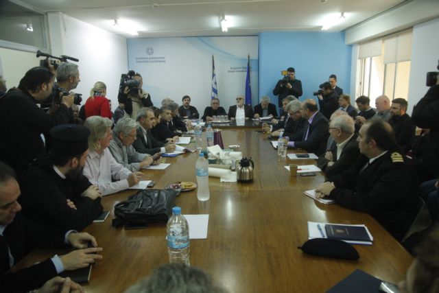 Χώρους φιλοξενίας προσφύγων ζητά από τους δήμους η κυβέρνηση