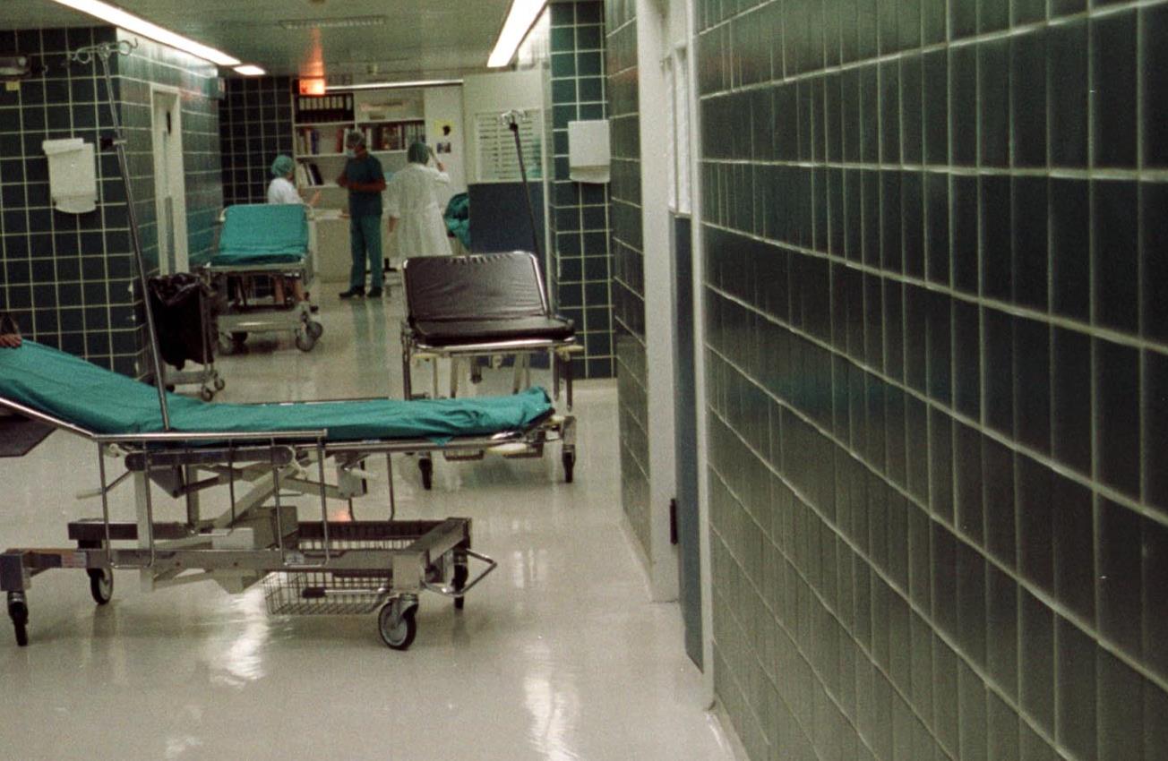 Τρίχινη μάζα 1,5 κιλού στο στομάχι κοπέλας που έτρωγε τα μαλλιά της