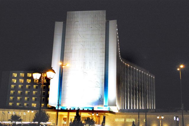 Πάνω από 30 οι «μνηστήρες» για το Χίλτον