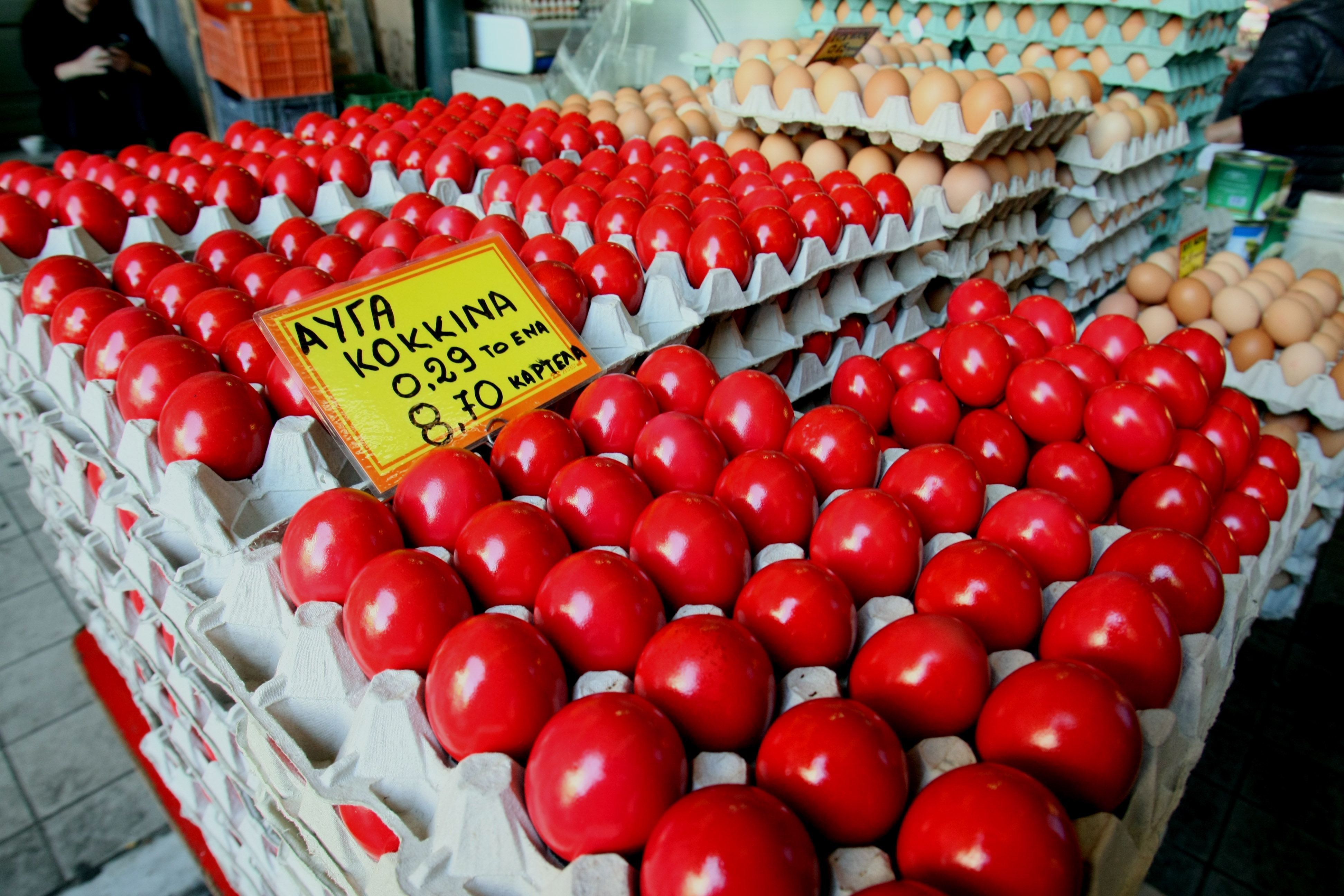 Το ωράριο λειτουργίας των καταστημάτων τις ημέρες του Πάσχα