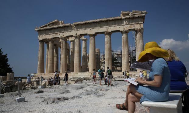 ΣΕΤΕ: Υπό προϋποθέσεις, η χώρα πάει σε νέο ρεκόρ στον τουρισμό