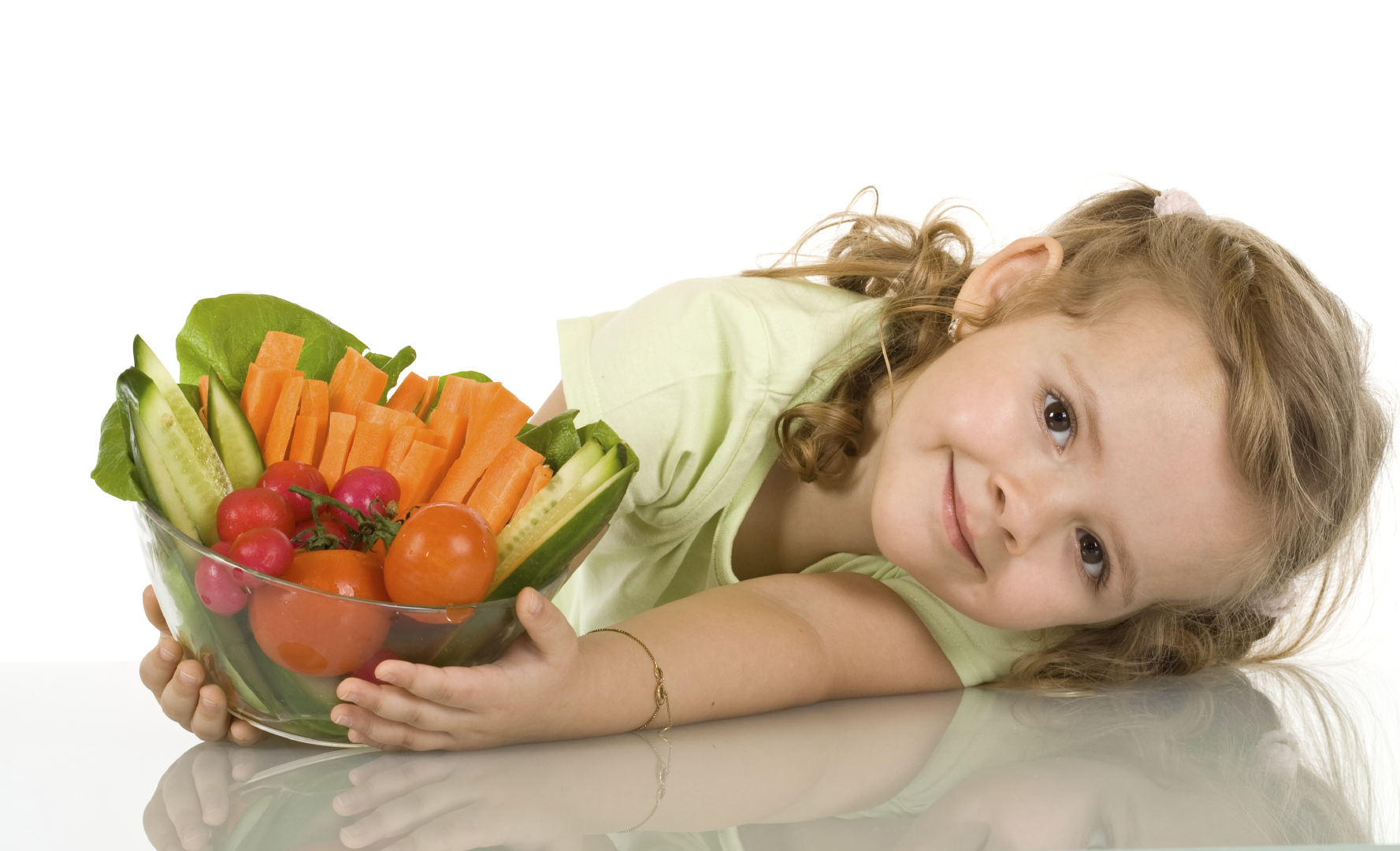 ΕΕ: Νέος κανονισμός για την προώθηση της υγιεινής διατροφής στα παιδιά