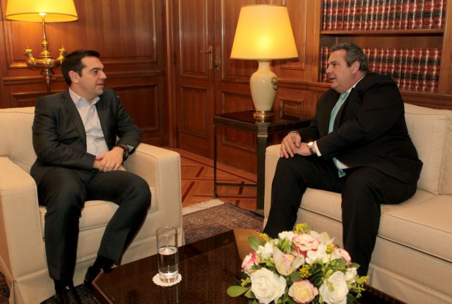 Συνάντηση Τσίπρα-Καμμένου στο Μαξίμου για το θέμα Μουζάλα