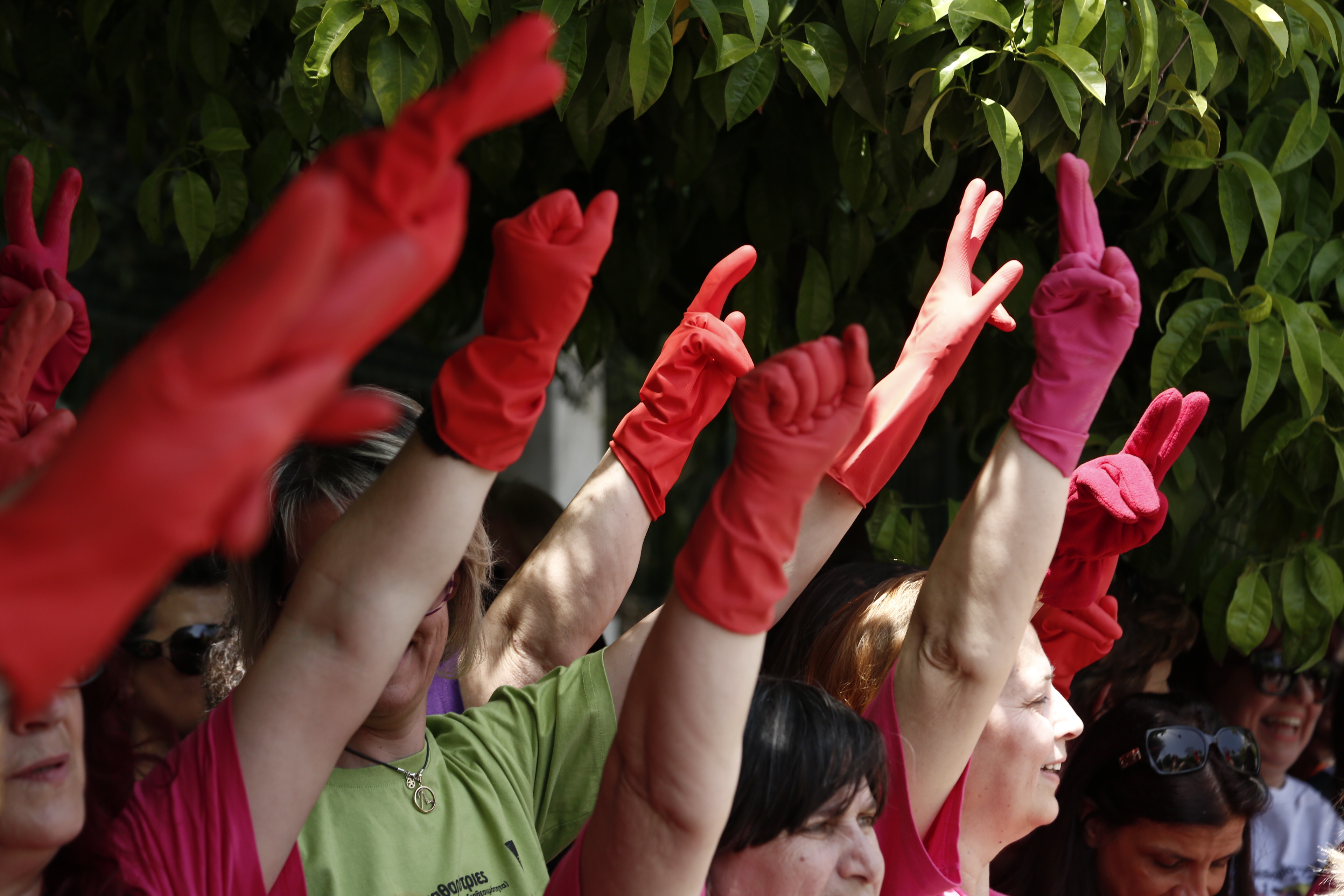 Υπουργείο Εργασίας: Λύθηκε το πρόβλημα πληρωμών των καθαριστριών