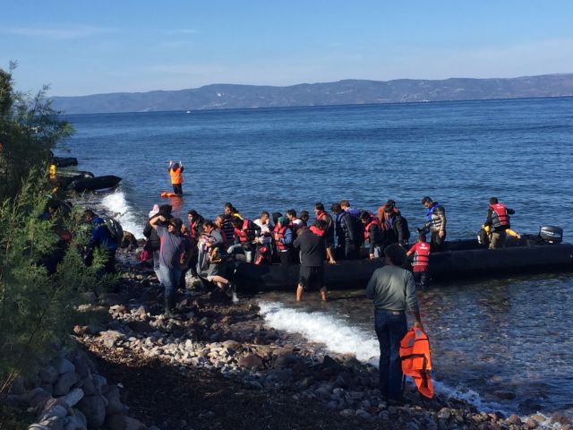 Τέσσερις νεκροί πρόσφυγες σε Ρω και Λέσβο