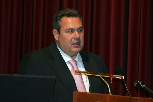 Καμμένος: Η Ελλάδα θα συνεχίσει να δείχνει το ανθρωπιστικό της πρόσωπο