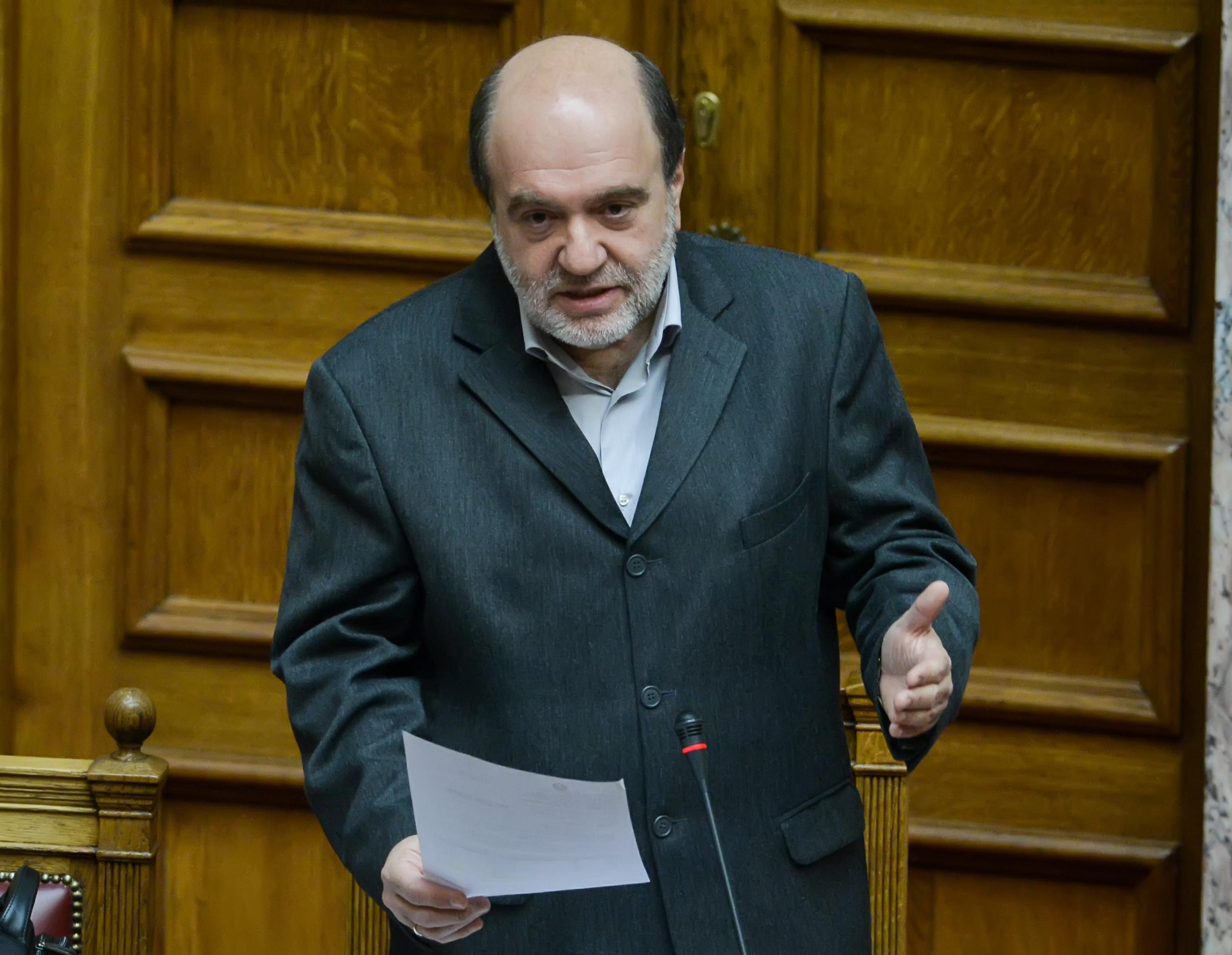 Αλεξιάδης: Διαπραγματευόμαστε να μην καταργηθεί ο μειωμένος ΦΠΑ στα νησιά