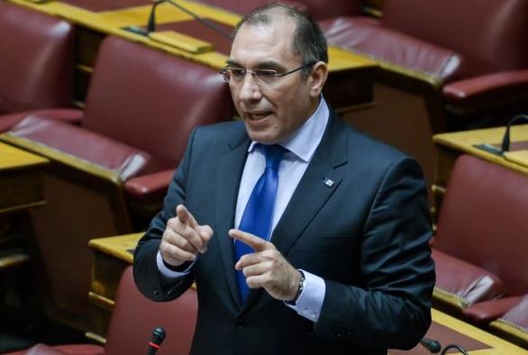 Δ.Καμμένος κατά Φίλη για απαγόρευση των επισκέψεων μητροπολιτών στα σχολεία