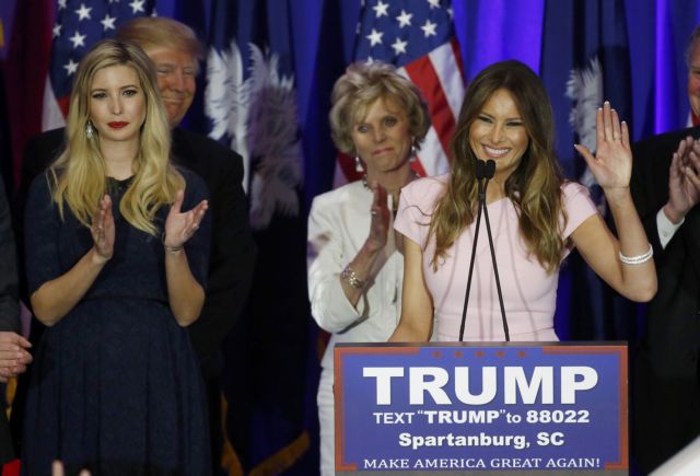 H σύζυγος Τραμπ δεν εγκρίνει τον τόνο του Ντόναλντ, αλλά… «ενήλικας είναι»