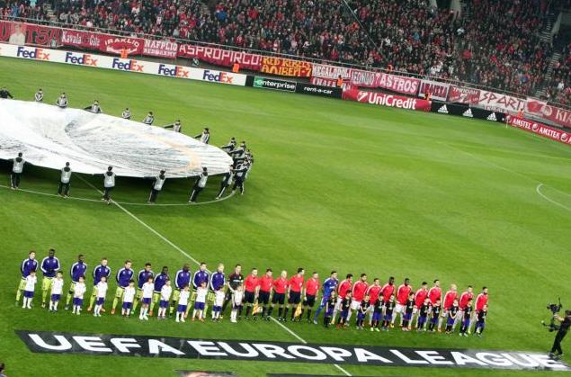 Πρόστιμο 25.000 ευρώ από την UEFA στον Ολυμπιακό